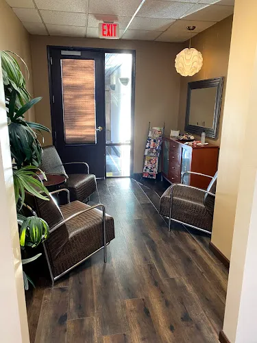 6 - Da Paul Salon at City Square