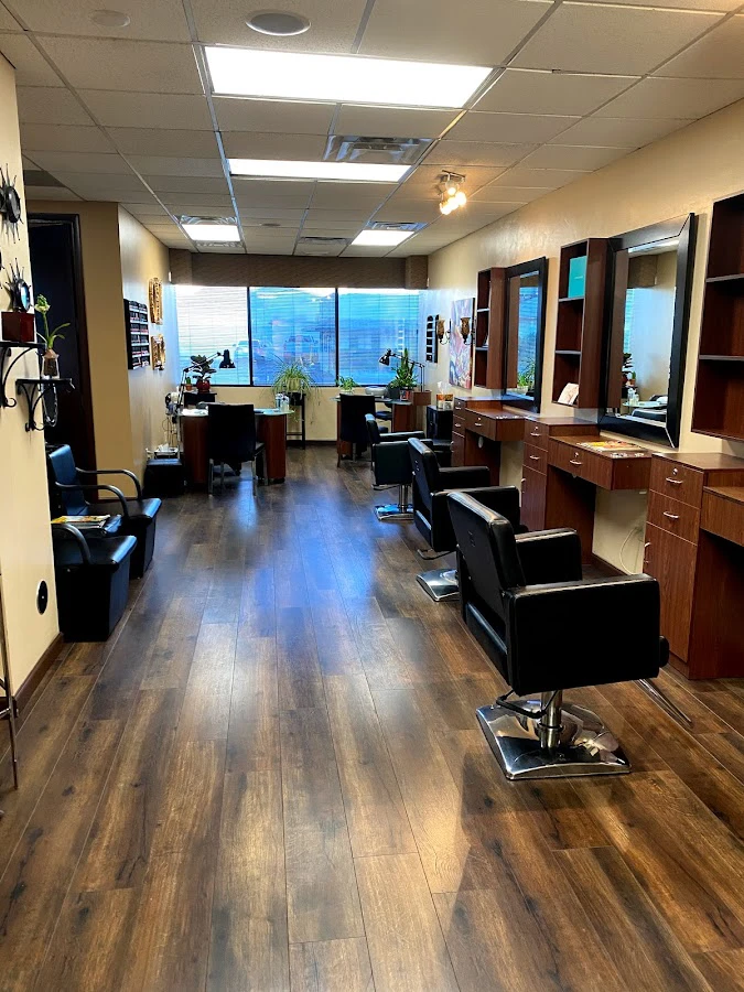 1 - Da Paul Salon at City Square