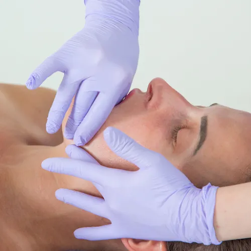 3 - Dalaa Beauty Kosmetikstudio & Academy