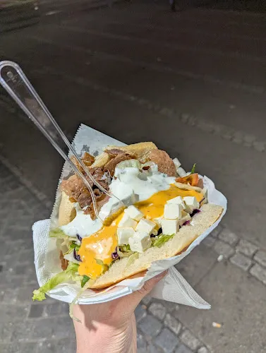 5 - Damla Döner