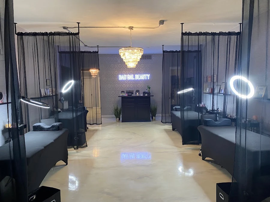 1 - Dannys Barber & Beauty Salon