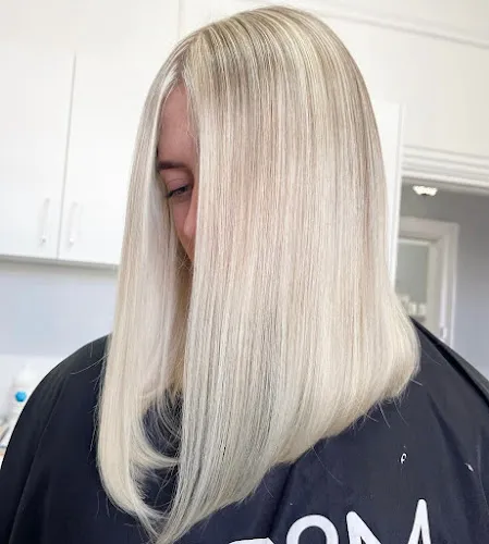 5 - Darling Hair Artistry