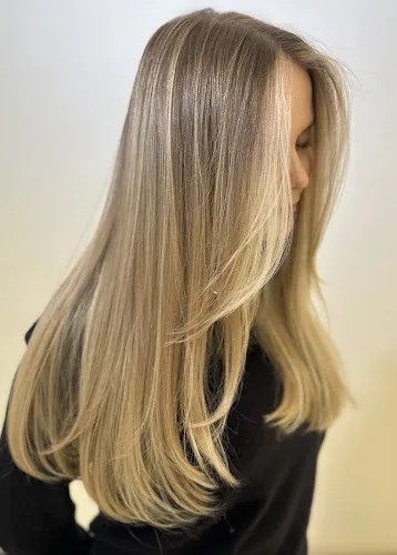 5 - Darwish friseur Barber Shop