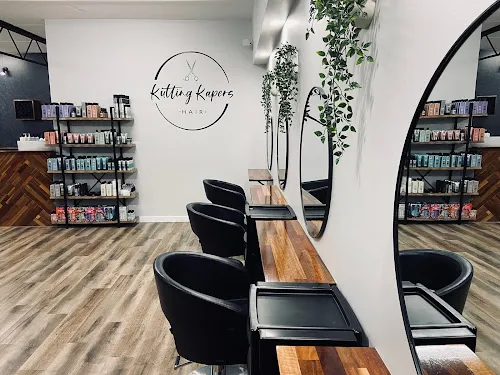 2 - Dawns Hair Studio