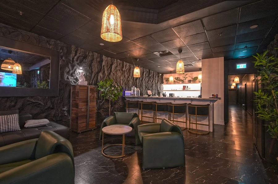 1 - Dear By Renee | Advanced Clinical Skin Care | Canada | Toronto