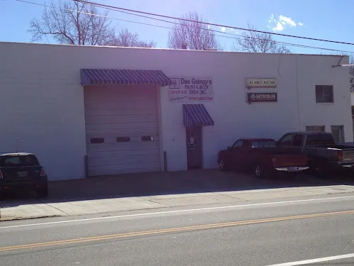 2 - Dee Gainey’s Body Shop