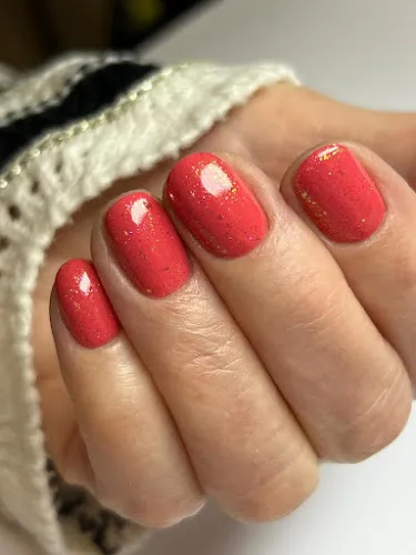 5 - Deer Nails STUDIO