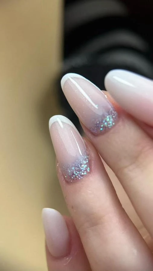 1 - Deer Nails STUDIO