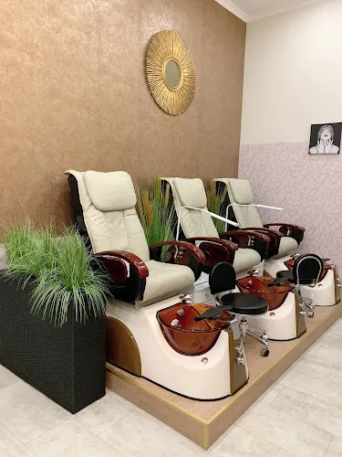 4 - Defnes Beauty Kosmetikbar