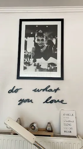 7 - Dein Haarstudio Inh. Katrin Brendecke