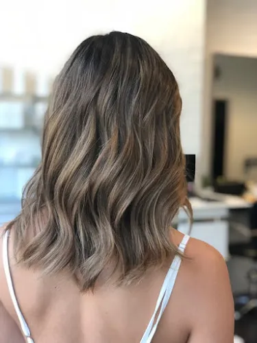 4 - Deluxe Beauty Bar Angel