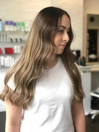 6 - Deluxe Beauty Bar Angel