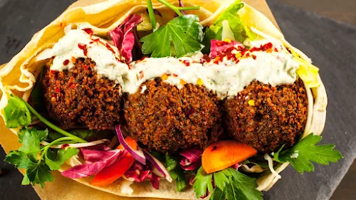 3 - Demets Döner Kebap & Pizza Türkische Spezialitäten