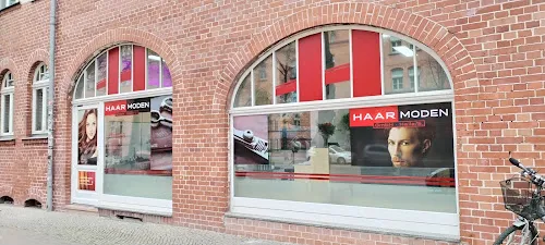 3 - Der Neighbour Meister Coiffeur