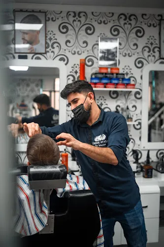 4 - Derik Style by Manaf und Hussein Friseur Hann. Münden