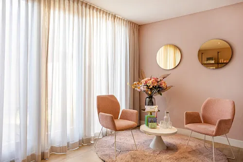 3 - Diamond Beautysalon