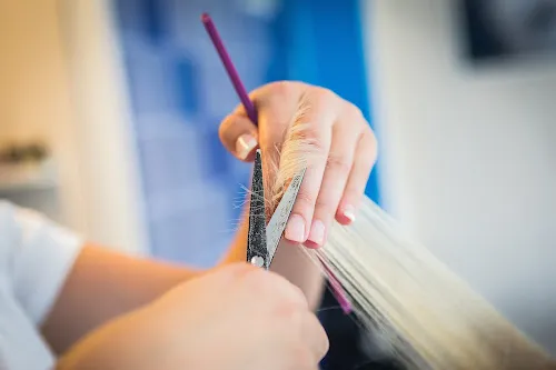 5 - Diamond Nails & Spa