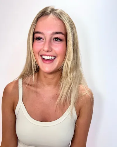 2 - Diamond Nails, Cleckheaton