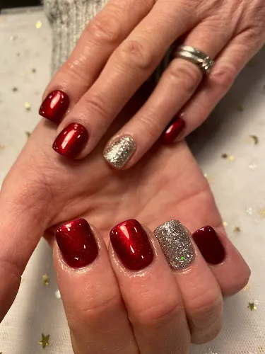1 - Diamond Nails