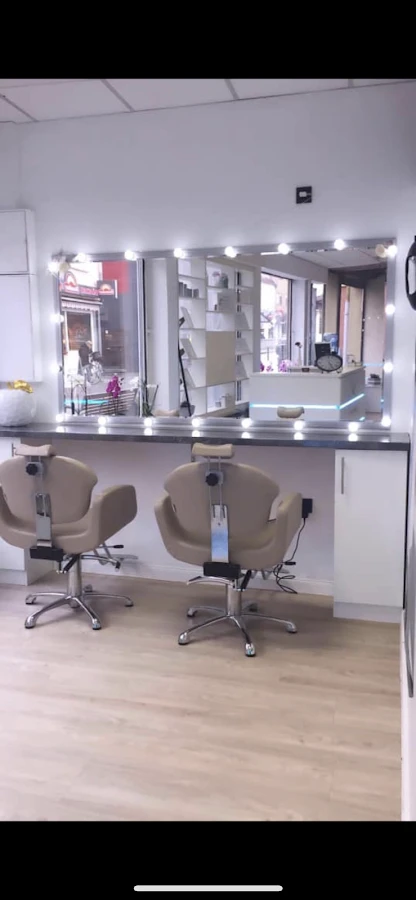 1 - Dilan’s Hair & Beauty