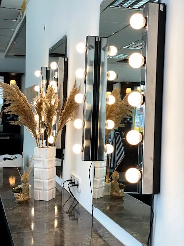 7 - Dilan’s Hair & Beauty