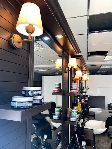 6 - Dilan’s Hair & Beauty