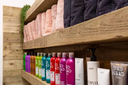 4 - Dimples Beauty Salon