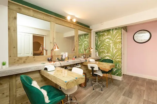 3 - Dimples Beauty Salon