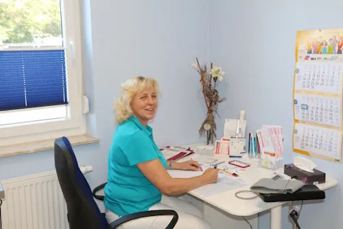 5 - Dipl.-Med. Heike Mohnert - Fachärztin für Augenheilkunde