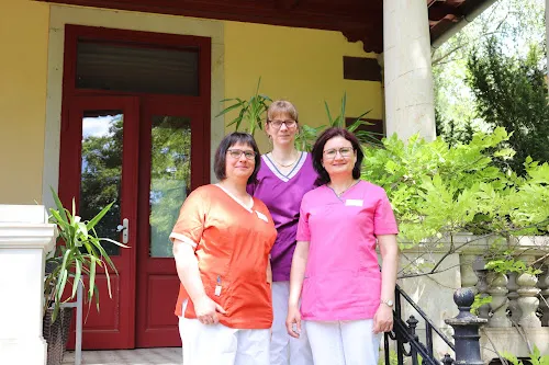 7 - Dipl.-Med. Maren Schumann