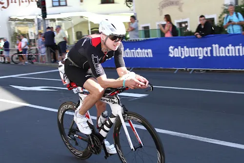 5 - Dipl.-Med. Viktor Leer