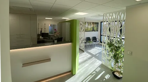 3 - Dipl.Med. Hildor Landsmann