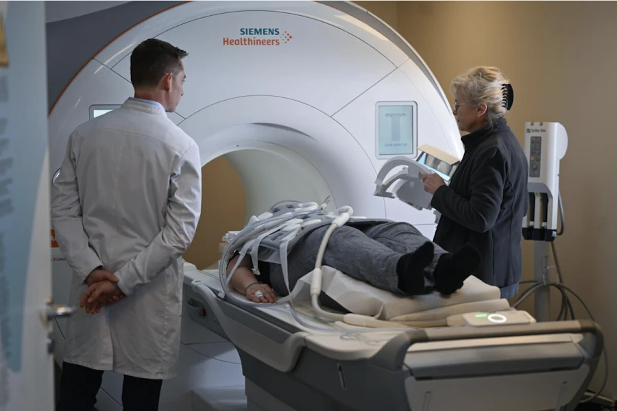 1 - Dipl.Med. Rocco Kowalski