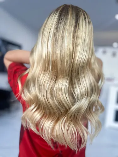 4 - Discount Stylist