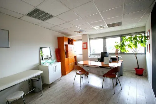 3 - Docteur Carine Jouffret