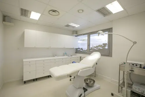 6 - Docteur Carine Jouffret