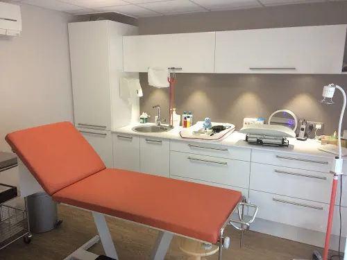 2 - Docteur Zaknoun Nacim