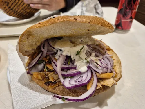 3 - Döner-Haus Dest