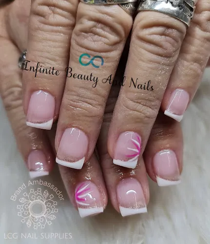 4 - DOLLHAIRS Society