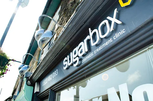 3 - Dorian Robbins Hairdressers