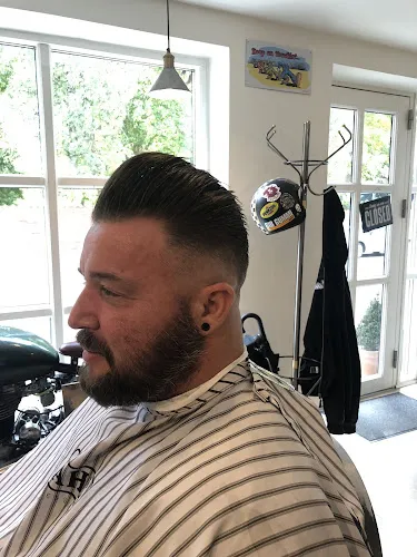 1 - Dorthes Hair Design