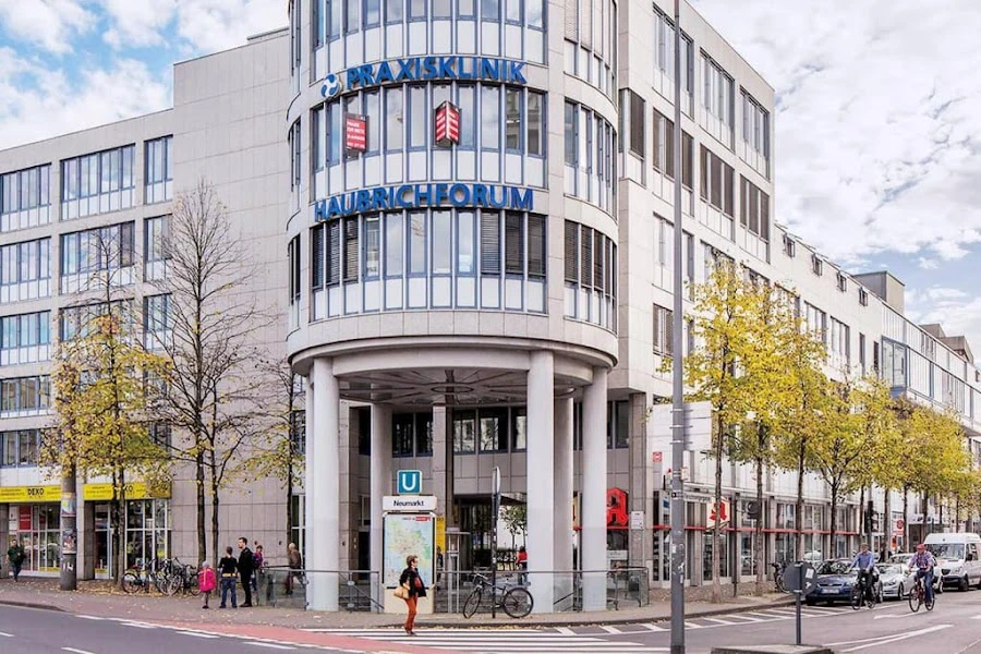 1 - Dr. Ahmad-Wali Pandjscheri