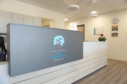 3 - Dr. Al Mohannad Al Mustafa, Urologe