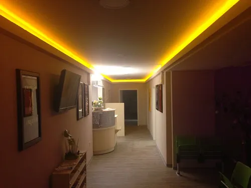 2 - Dr. Andreas Koch