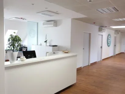 2 - Dr. Bernhard Sebastian HNO