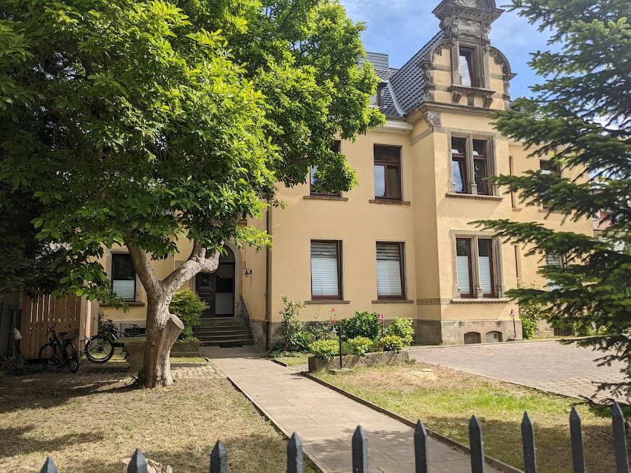 1 - Dr. Christoph Eikermann