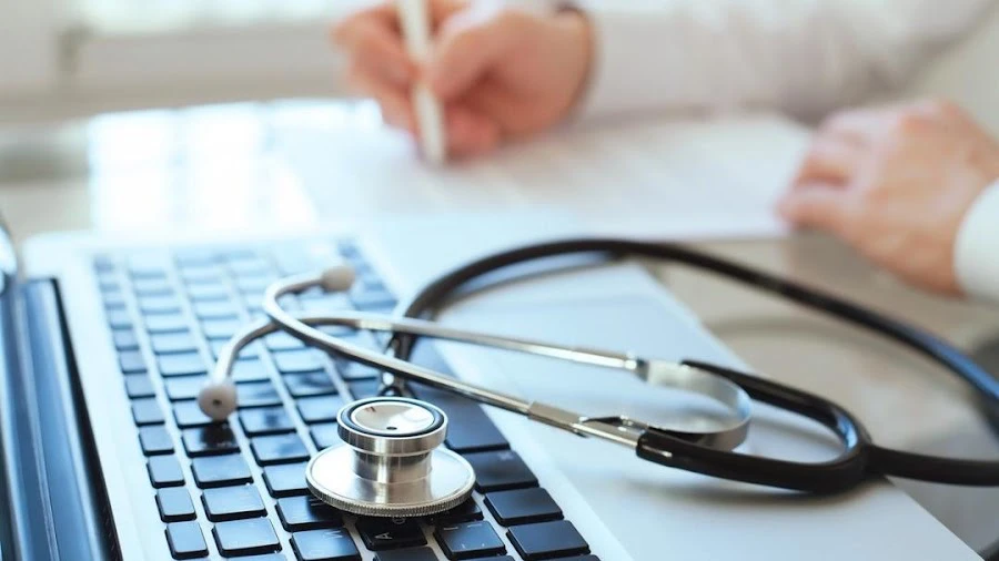 1 - Dr. (IMF Bukarest) Delia Gitschner u. Dr.(IMF Bukarest) Daniel Gitschner