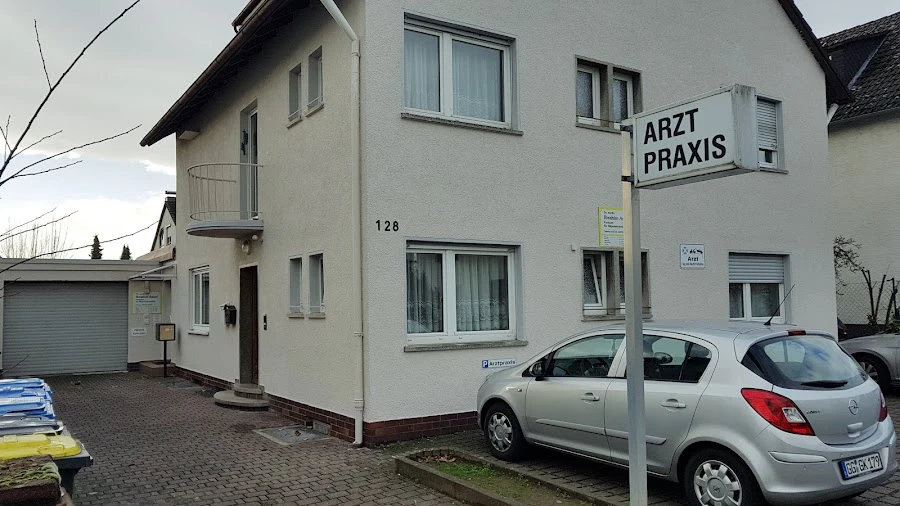 1 - Dr. (IMF Iassy) Ibrahim Assaf