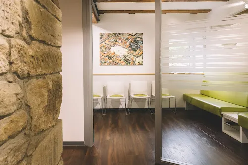 4 - Dr. Jens Faßnacht - Praxisklinik für Mund- Kiefer- Gesichtschirurgie