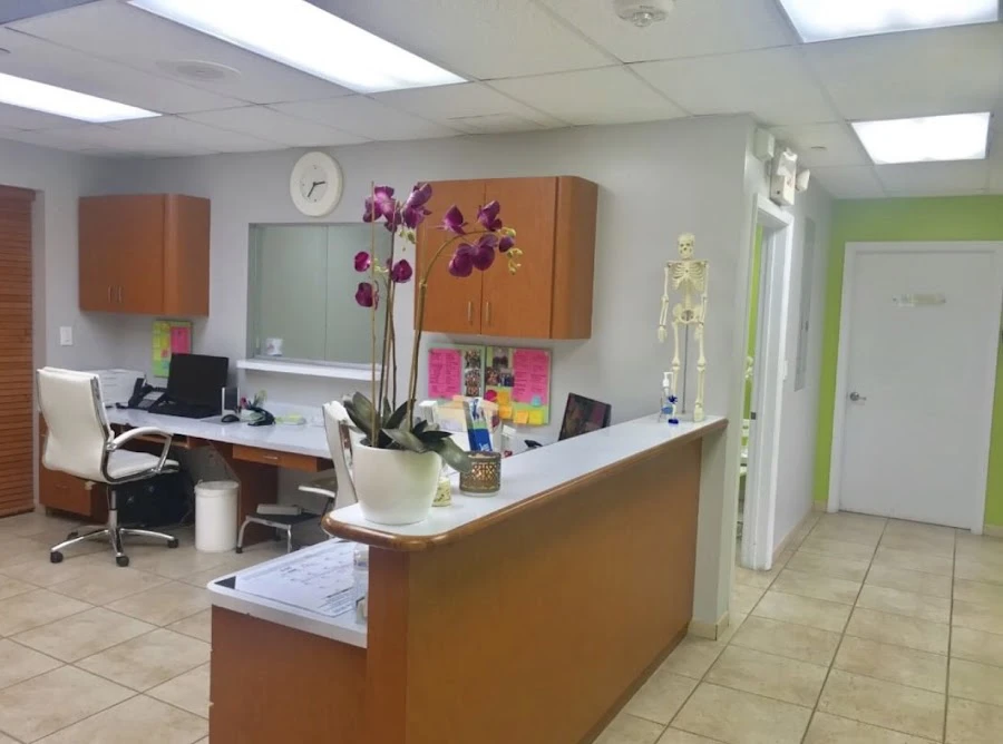 1 - Dr. Manuel A. Galguera, MD